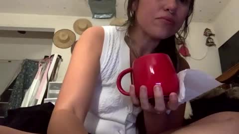 SummerPeach online show from January 1, 3:34 am