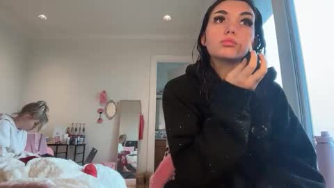 maddieblair1 online show from February 1, 6:06 pm