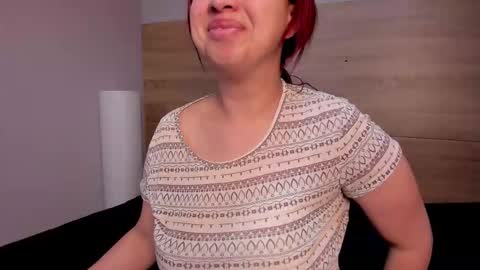 Madelaine  online show from February 20, 10:06 am