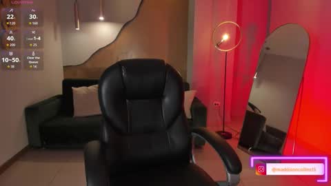 Maddi Collins online show from February 26, 12:04 pm