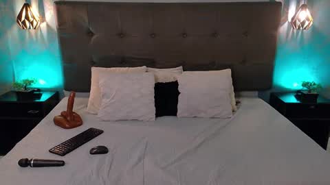 Madison Smith online show from November 4, 10:37 pm