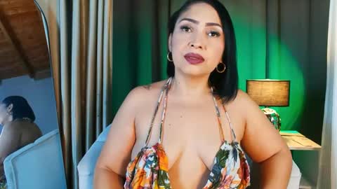 MADISSOONE  online show from November 19, 2:11 am