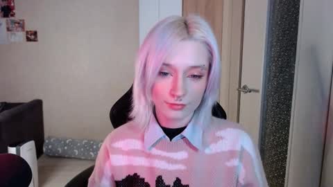 Sophia online show from December 2, 2:52 pm