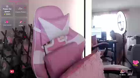 Luna  online show from September 23, 9:13 pm