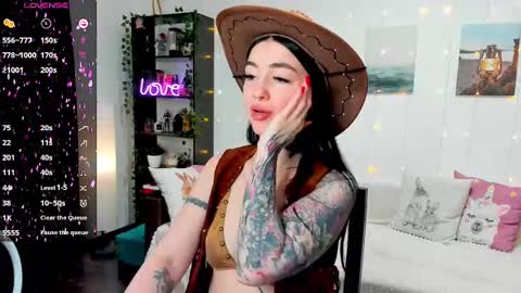 Snapshot of magic_alie chatting on February 26, 9:07 pm Magic Allie online show from February 26, 9:07 pm