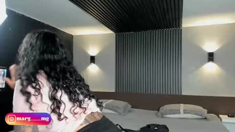 Snapshot of magic_marg chatting on September 10, 8:53 pm Marge online show from September 10, 8:53 pm