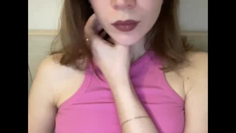 magicgirl50053 online show from April 14, 6:08 pm