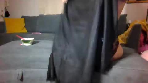 Kaye online show from September 18, 10:47 am