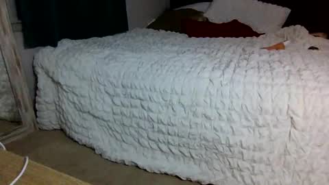 Kaye online show from October 13, 3:53 am