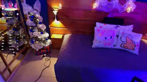 Dani online show from December 19, 11:24 am