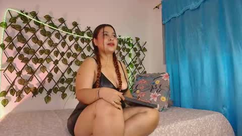 Mahia wilson online show from May 1, 3:54 am