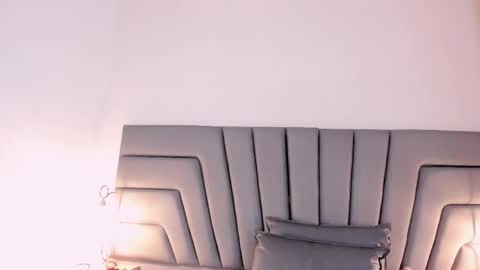 maia_520 online show from November 20, 7:04 pm