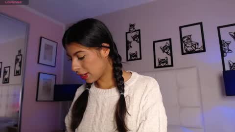 Maia Reficco online show from April 16, 12:27 pm