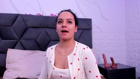 Maia  online show from November 9, 1:18 pm