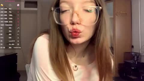Elina online show from January 8, 8:40 am