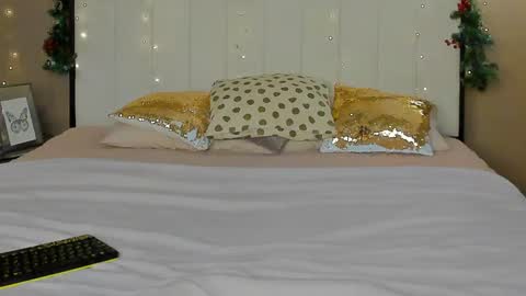 Snapshot of mailymilf chatting on January 18, 4:10 pm Sofi online show from January 18, 4:10 pm