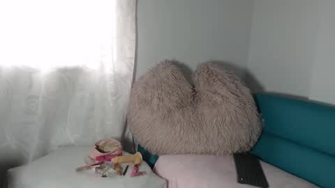 mailyn_gold online show from March 7, 12:34 pm