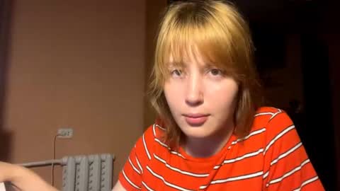 Evie online show from June 21, 5:28 pm