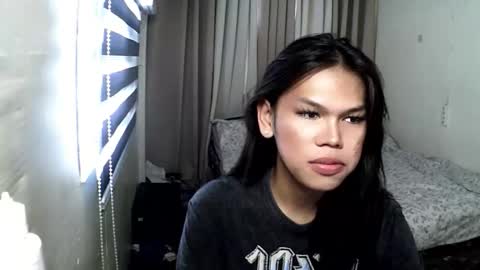 Snapshot of makekeanacum chatting on October 28, 3:12 am SWEET KEANA online show from October 28, 3:12 am