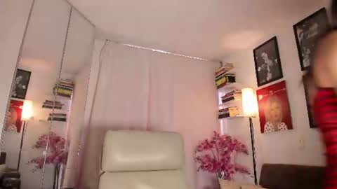 malena99_ online show from June 25, 6:42 pm