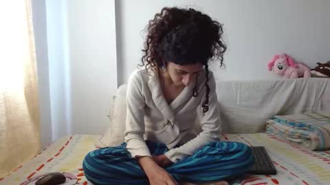 Malita online show from December 18, 5:29 pm