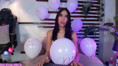 mallory_dietlinde online show from June 23, 2:20 am