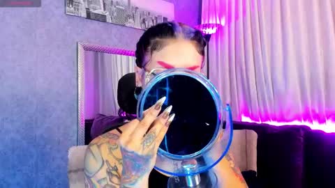   online show from November 20, 9:27 pm