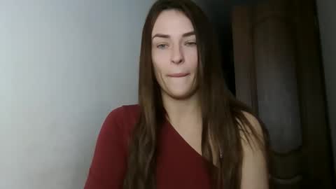 MandiBrooks online show from October 21, 9:24 am