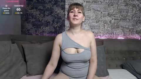 Mandy  online show from March 5, 10:44 am