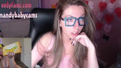 Snapshot of mandybabyxxx chatting on October 9, 1:32 am MandyBabyXXX online show from October 9, 1:32 am