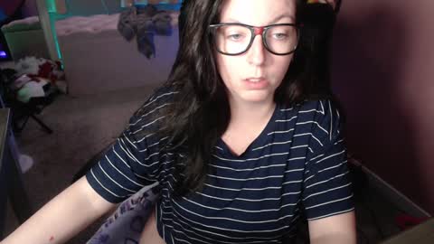 Snapshot of mandybabyxxx chatting on December 31, 1:47 am MandyBabyXXX online show from December 31, 1:47 am
