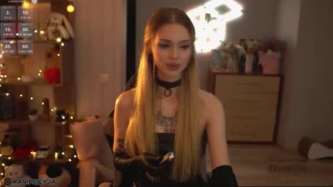 Amelie online show from October 8, 8:46 pm