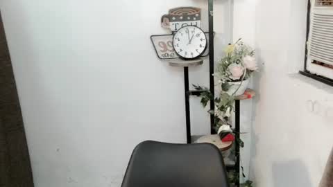 maniniyot69 online show from November 8, 6:57 pm