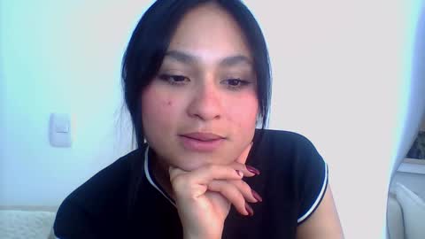 Mara online show from October 23, 6:36 pm