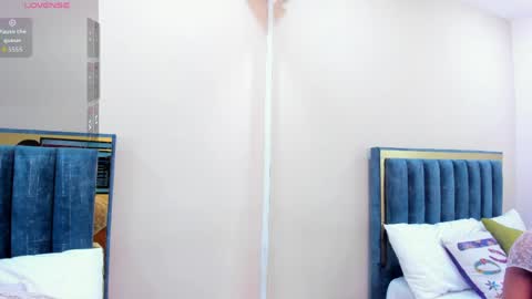 Maray Lous  online show from April 8, 9:17 pm