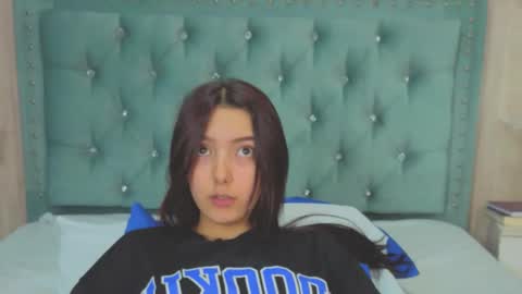 Marcela online show from September 27, 9:55 pm