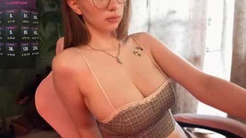 John online show from July 6, 9:36 am