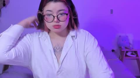 danna online show from February 21, 1:11 am