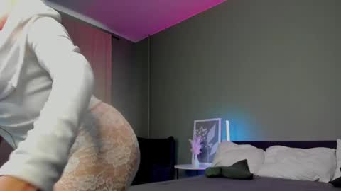 Margaret Clark online show from February 28, 10:20 am