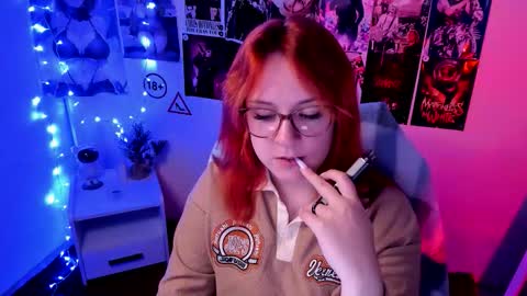 Snapshot of margaret_red chatting on October 22, 8:36 pm Margaret online show from October 22, 8:36 pm
