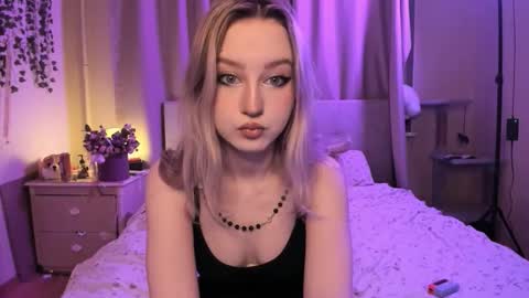 Margo online show from November 6, 8:04 pm