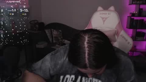 mari moore online show from October 15, 9:45 am