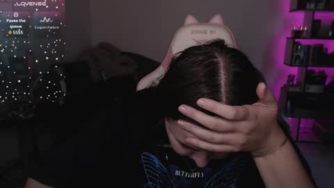 mari moore online show from October 29, 12:09 pm