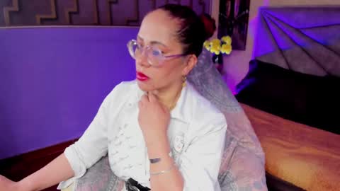 MARIA online show from October 3, 4:39 am