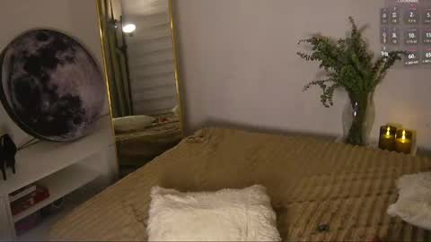 M. online show from April 21, 1:42 am