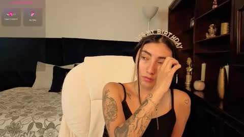 Maria online show from December 3, 6:54 pm