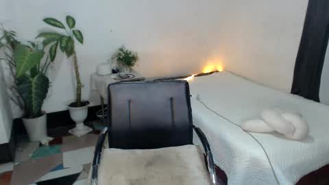 maria online show from January 2, 11:38 pm