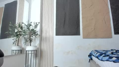 Marian online show from March 30, 3:33 pm