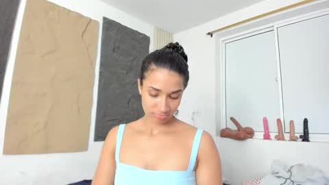 Marian online show from February 4, 11:13 am