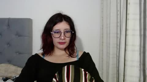 Mariana online show from January 4, 3:29 am